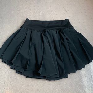 OFFLINE By Aerie Real Me Pleated Tennis Skirt in Black XS